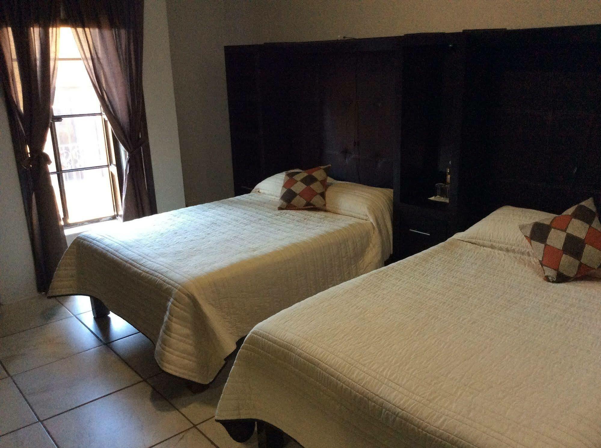 OYO Hotel Casa Arcángel San Miguel de Allende Ngoại thất bức ảnh